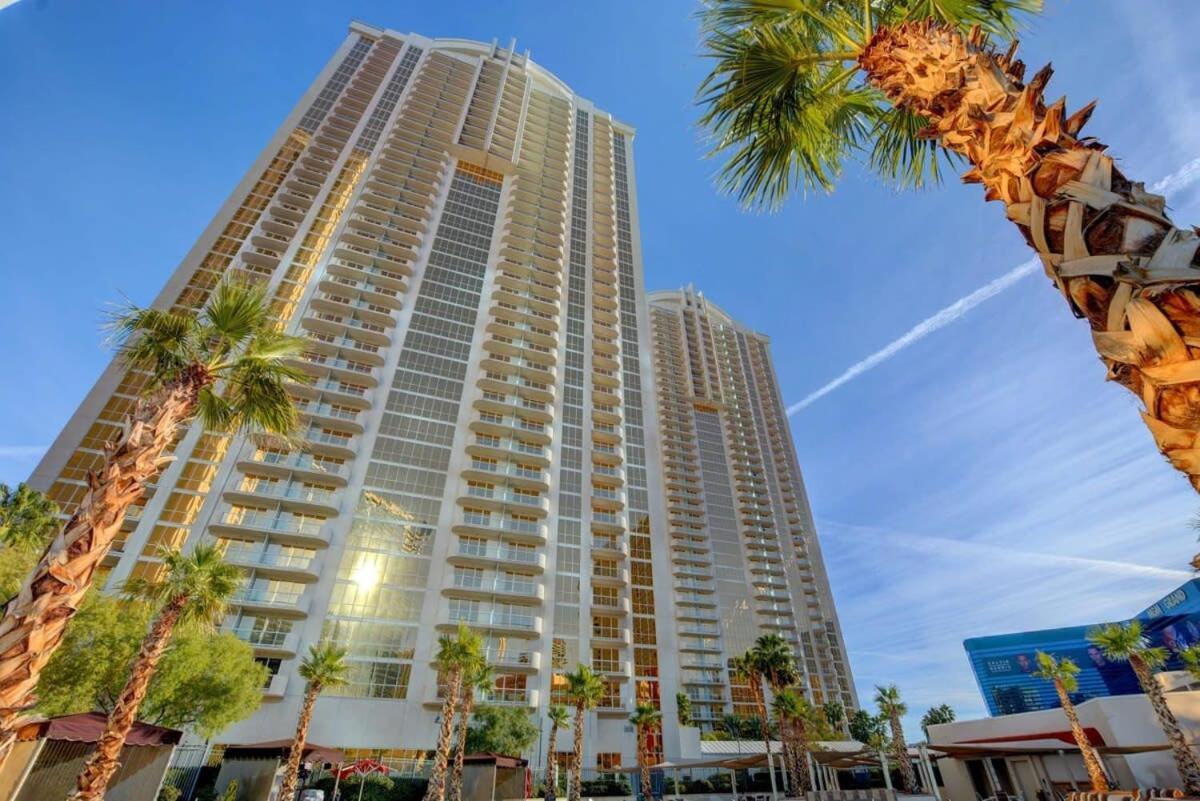 Mgm Signature-24-709 Strip View Jacuzzi Studio Las Vegas Exterior photo